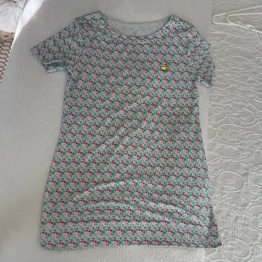 Beautiful performance fabric Masters dress. Green, pink, blue. Size medium. - Picture 3 of 4